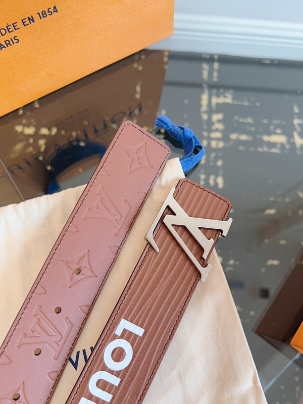 ルイヴィトンベルト側面デザイン